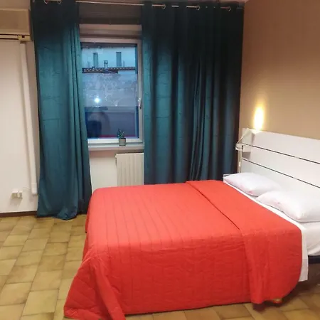 Nido Center Iv Апартаменты Бергамо